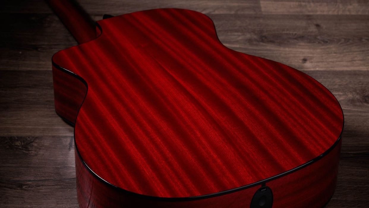 Taylor 224ce Plus Special Edition - Transparent Red