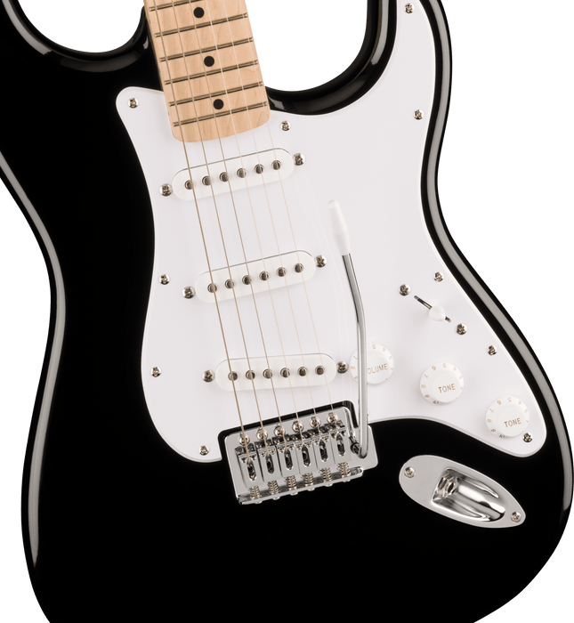 Squier Sonic Stratocaster - Black with Maple Fingerboard