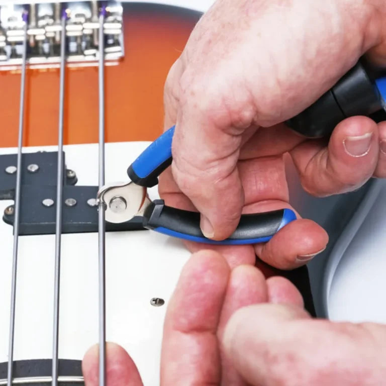 MusicNomad Grip One All-in-one String Winder, Cutter, Puller