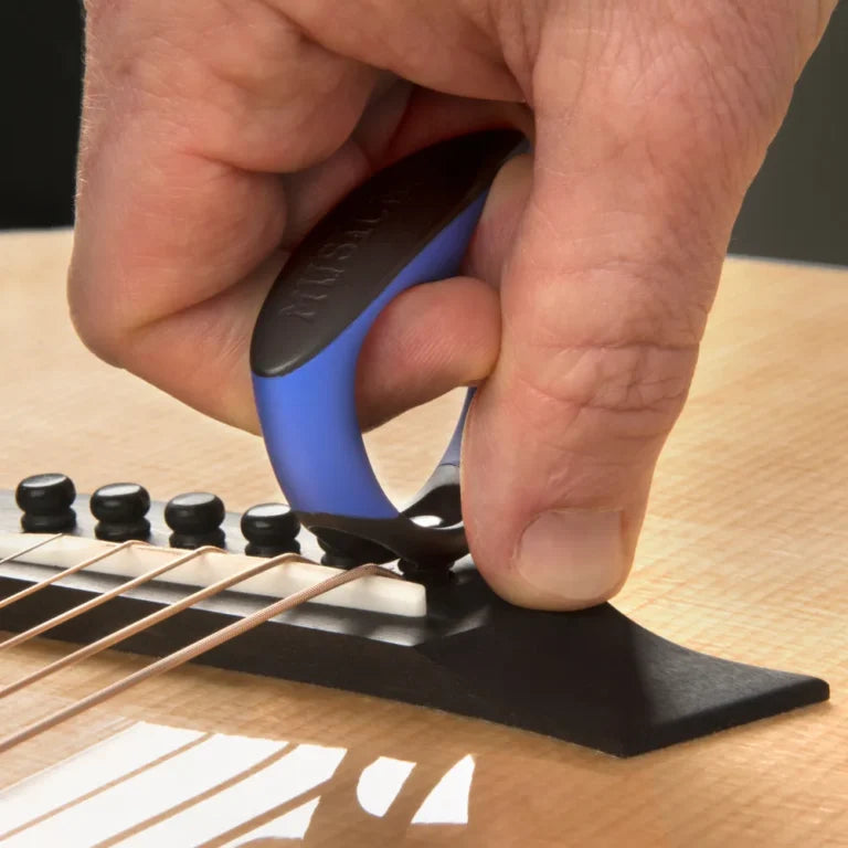 Music Nomad Grip Puller - Premium Bridge Pin Puller