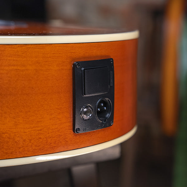 Washburn EA15 Mini Jumbo Cutaway Acoustic Electric - Ice Tea Burst