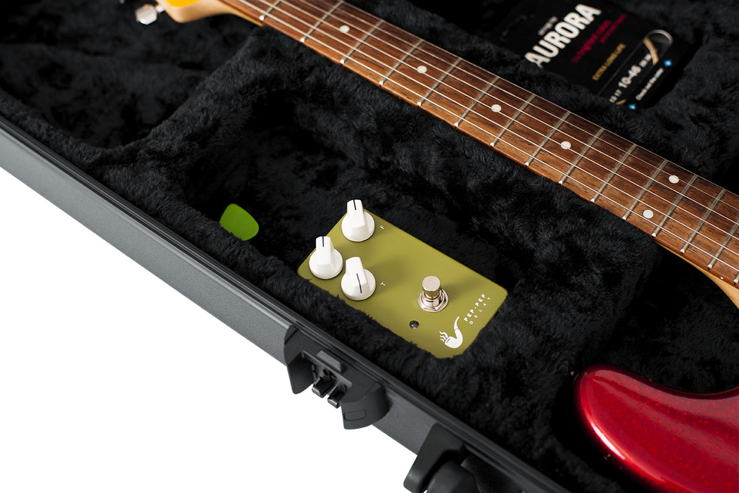 Gator ATA Molded Guitar Case with TSA Latches for Strat & Tele