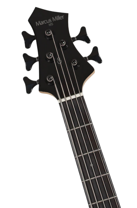 Padre Larry Carlton L7