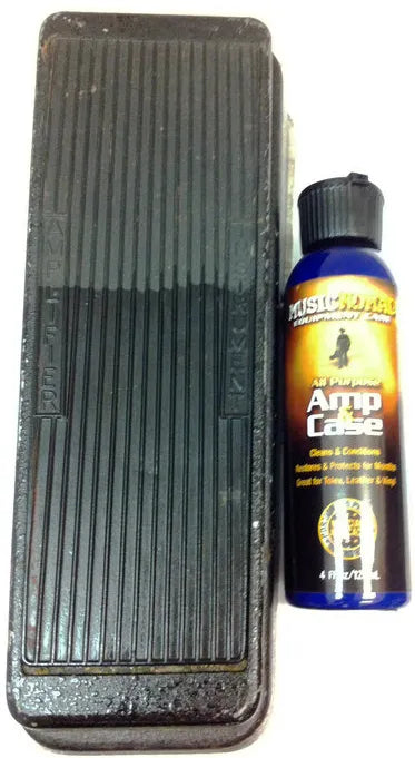 Music Nomad Amp And Case Cleaner And Conditioner 4oz.