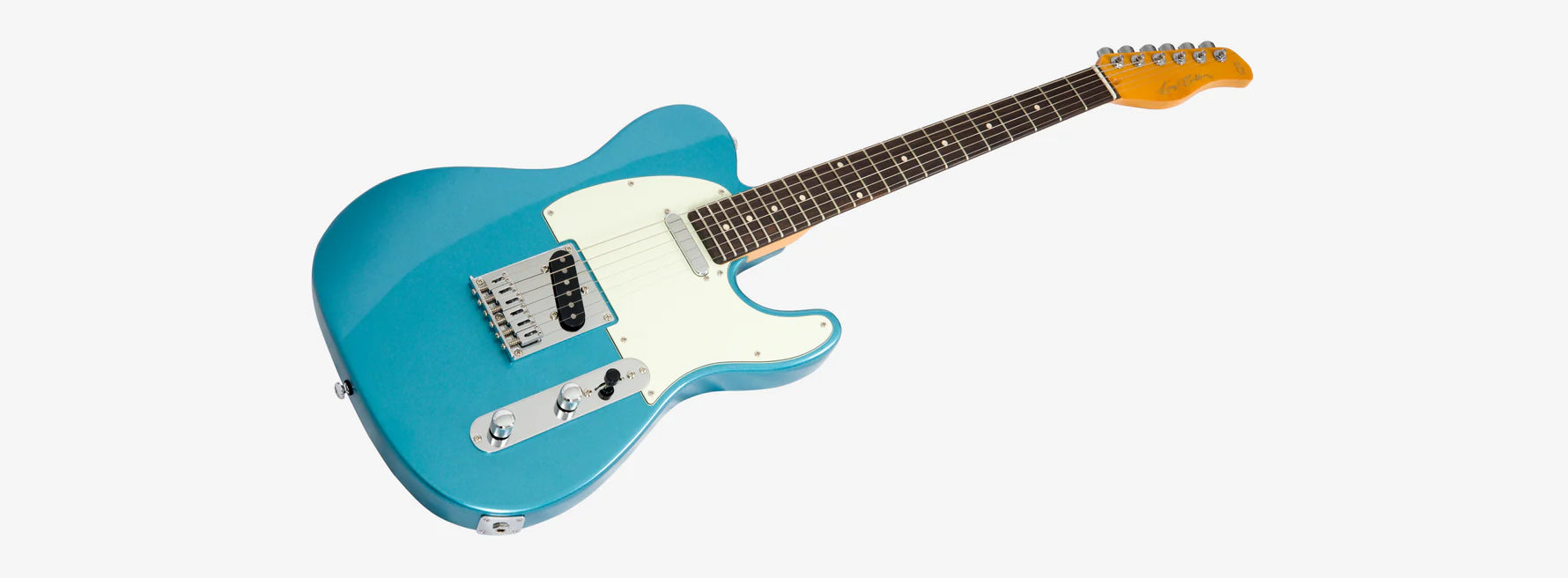 Padre Larry Carlton L7