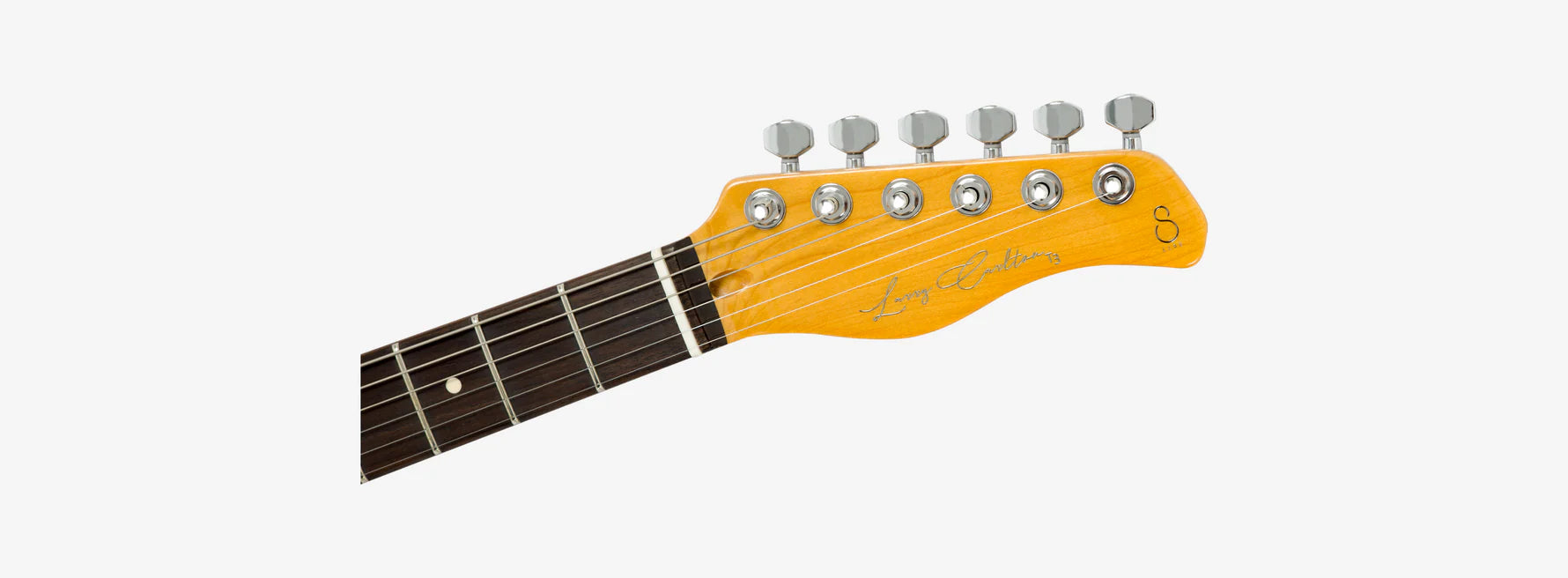 Padre Larry Carlton L7