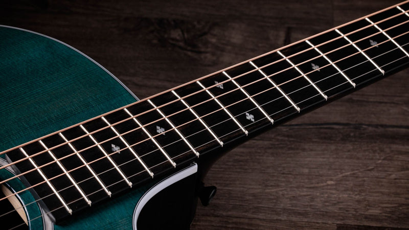 Taylor 214ce Plus Special Edition - Transparent Blue