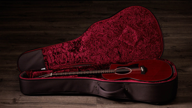 Taylor 224ce Plus Special Edition - Transparent Red