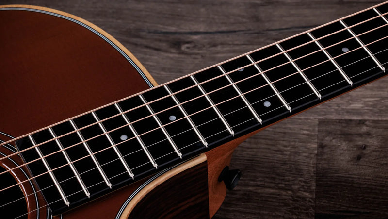 Taylor 414ce Studio Special Edition Honeyburst