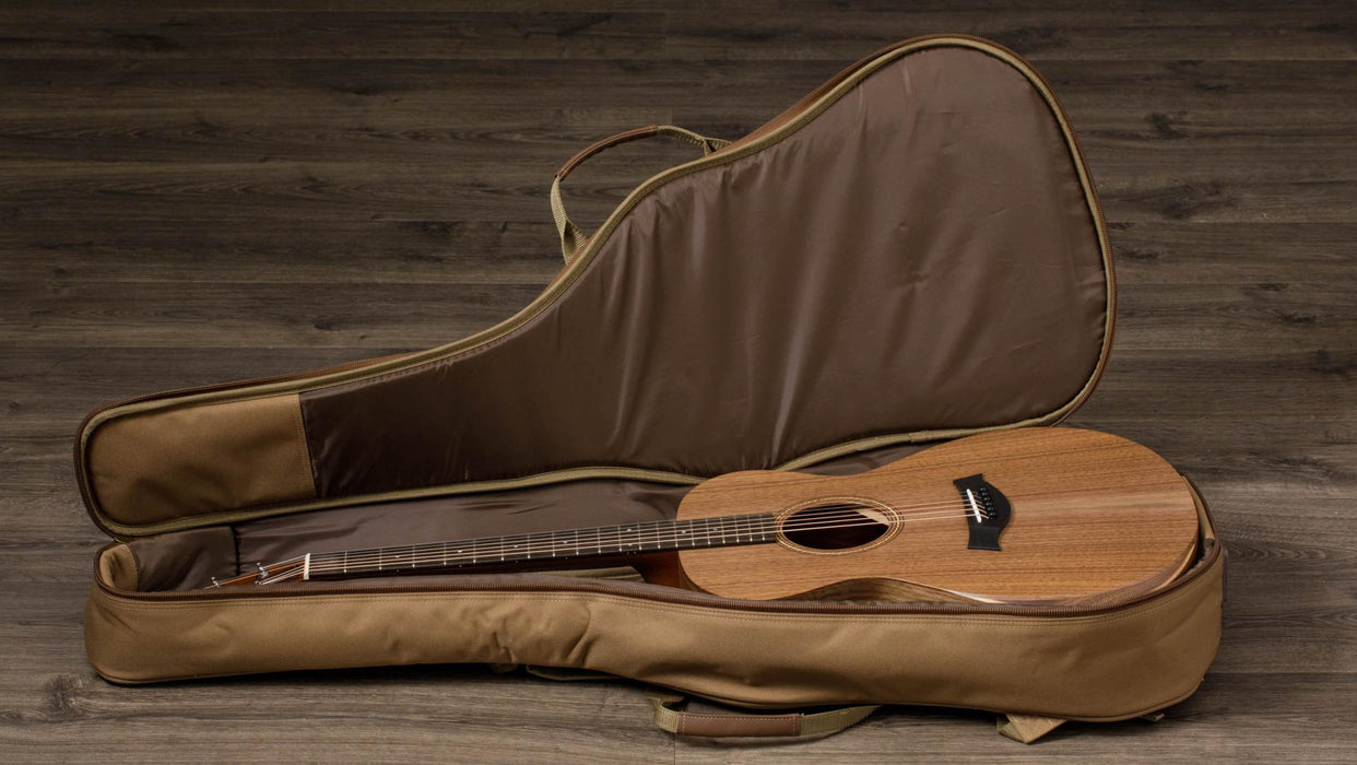Academy 22e - Guitarra electroacústica Taylor Academy 22e