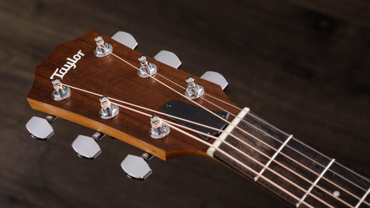 Academy 22e - Guitarra electroacústica Taylor Academy 22e