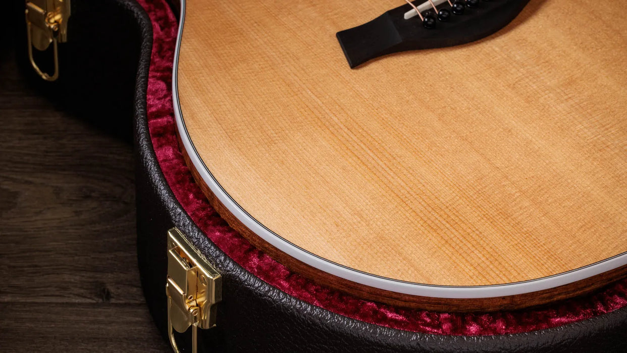 Taylor 214ce DLX Figured Ovangkol Sunset Blvd - Natural