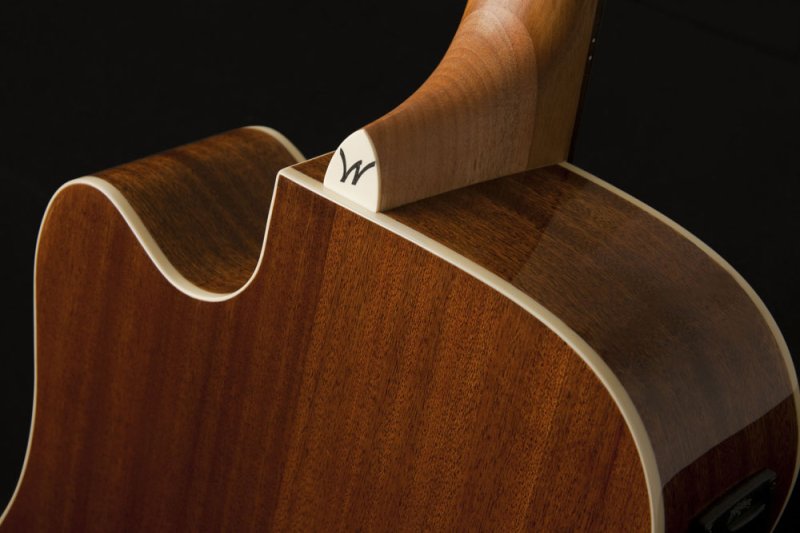 Washburn D7SCE Dreadnought Acoustic Electric Guitar - Natural
