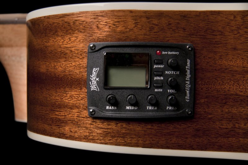 Washburn D7SCE Dreadnought Acoustic Electric Guitar - Natural