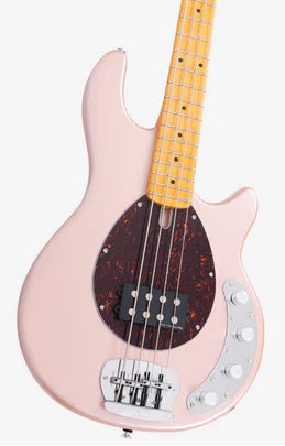 Padre Larry Carlton L7